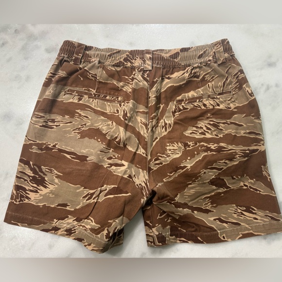 Men’s Qilo Shorts lightly worn in great condition. - Picture 2 of 2